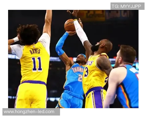 2016季后赛勇士与雷霆首战精彩回顾与赛况分析